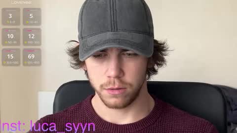 Snapshot of luca_syn chatting on 10-19-25, 11:22 Luca S online show from 10-19-25, 11:22