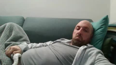 Luca online show from 12-22-25, 07:44