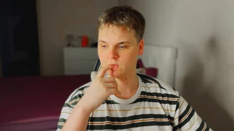 Lucas Gill online show from 02-22-26, 05:11