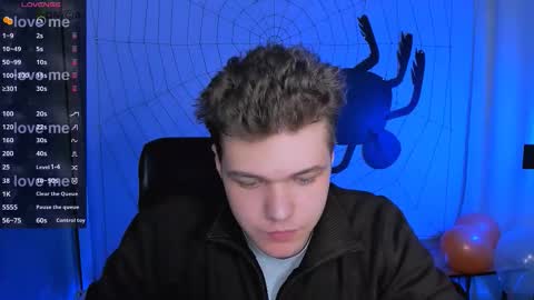 lucas_long_ online show from 10-27-25, 09:46