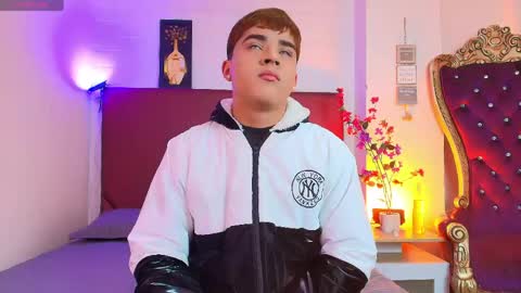 Lucas lovee online show from 04-18-26, 01:04