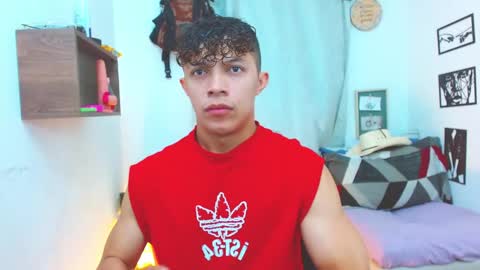 Snapshot of lucas_luxx1 chatting on 09-17-25, 12:40 Lucas Luxx online show from 09-17-25, 12:40