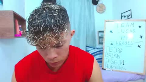 Snapshot of lucas_luxx1 chatting on 10-17-25, 02:52 Lucas Luxx online show from 10-17-25, 02:52