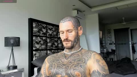 Snapshot of lucasexclusive chatting on 12-06-24, 07:54 lucasexclusive online show from 12-06-24, 07:54