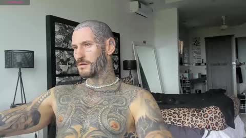 Snapshot of lucasexclusive chatting on 12-08-24, 05:39 lucasexclusive online show from 12-08-24, 05:39