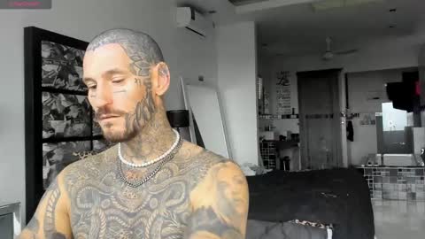 Snapshot of lucasexclusive chatting on 12-12-24, 09:51 lucasexclusive online show from 12-12-24, 09:51