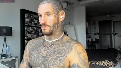 Snapshot of lucasexclusive chatting on 12-14-24, 06:02 lucasexclusive online show from 12-14-24, 06:02