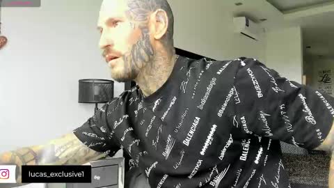 Snapshot of lucasexclusive chatting on 12-24-24, 03:38 lucasexclusive online show from 12-24-24, 03:38