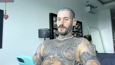 Snapshot of lucasexclusive chatting on 12-30-24, 07:37 lucasexclusive online show from 12-30-24, 07:37