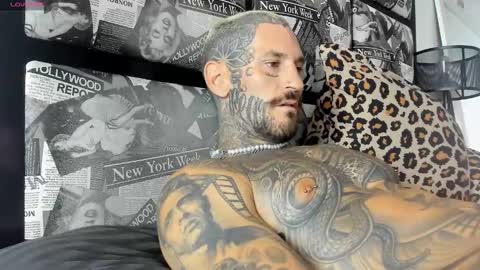 Snapshot of lucasexclusive chatting on 01-28-25, 08:36 lucasexclusive online show from 01-28-25, 08:36