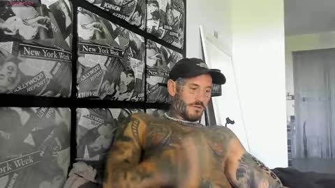 Snapshot of lucasexclusive chatting on 02-27-25, 07:34 lucasexclusive online show from 02-27-25, 07:34