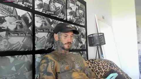 Snapshot of lucasexclusive chatting on 03-04-25, 09:29 lucasexclusive online show from 03-04-25, 09:29