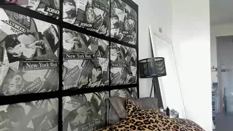 Snapshot of lucasexclusive chatting on 03-09-25, 07:45 lucasexclusive online show from 03-09-25, 07:45