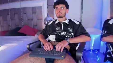 lucasthomson_ online show from 07-21-26, 04:15
