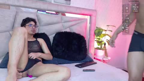 Luca  Leo online show from 10-17-25, 04:48