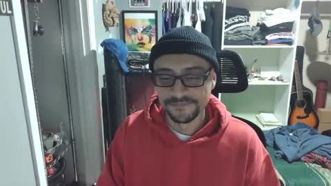 Luchi Luchano online show from 11-21-25, 12:21