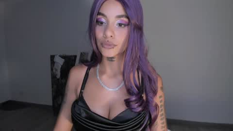 Veronica Rati    online show from 12-18-24, 05:15