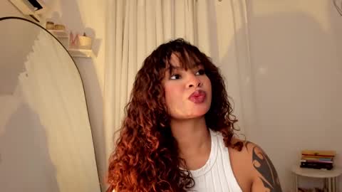 Lucia online show from 01-09-25, 06:57