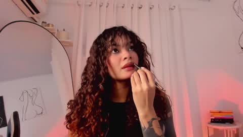 Lucia online show from 01-31-25, 07:18