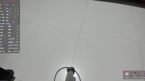 L U C I A online show from 04-13-26, 12:21