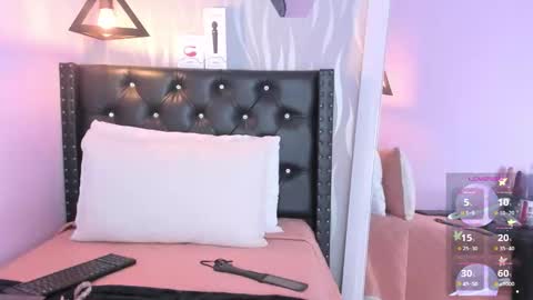 Lucia online show from 04-28-26, 07:19