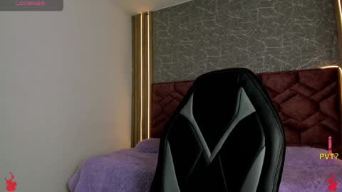 lucia star  online show from 01-27-25, 11:11