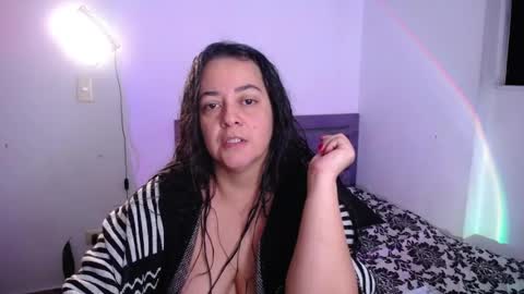 Lucia Vonne online show from 04-27-26, 01:14