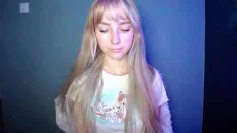 Lucy online show from 09-29-25, 06:29