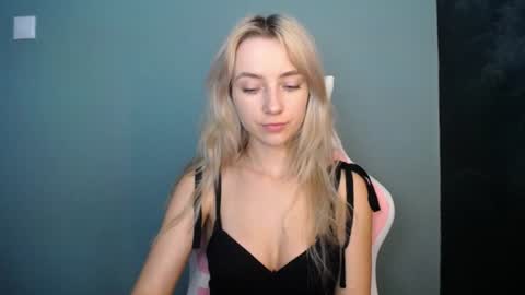 Lucy online show from 06-22-26, 12:24