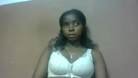 luciah148539 online show from 07-25-26, 03:09