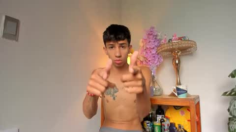 Pirulo online show from 03-25-26, 02:34