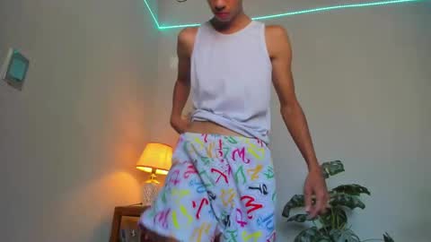 Pirulo online show from 04-26-26, 02:15