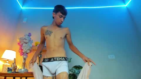 Pirulo online show from 04-29-26, 03:05