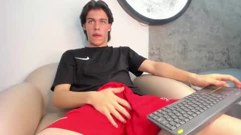 lucian_greyy online show from 10-01-25, 04:07