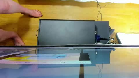 Luci online show from 01-04-25, 07:34