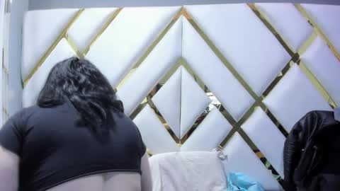 Luci online show from 01-11-25, 08:21