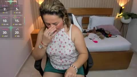 Luciana online show from 06-26-26, 12:20