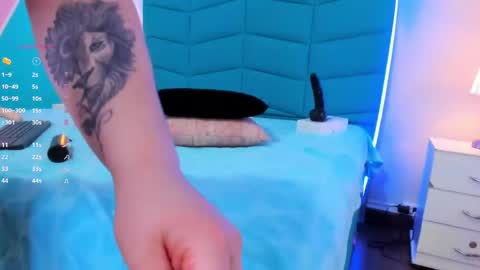 luciana_brown_ online show from 01-22-25, 08:17