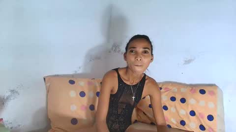 Snapshot of luciana_daza chatting on 02-25-25, 11:00 Luciana online show from 02-25-25, 11:00