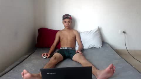 luciana_rober online show from 01-12-25, 02:41