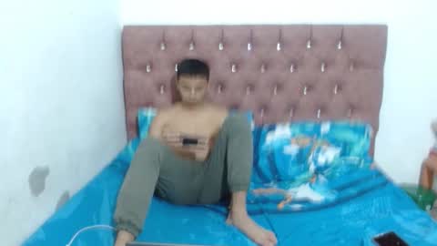 luciana_rober online show from 11-21-25, 02:32