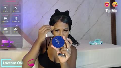 Luciana Morena online show from 10-22-25, 12:27