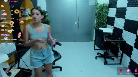    online show from 02-08-25, 10:29