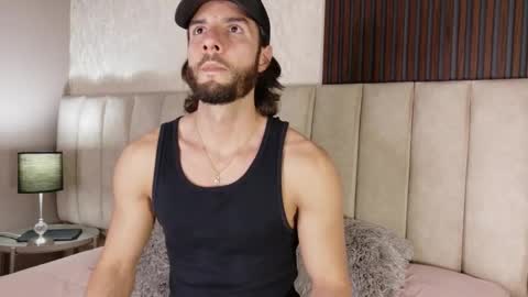 Luciano online show from 10-18-25, 09:04