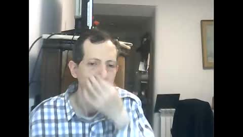 Luciano online show from 11-26-25, 02:45