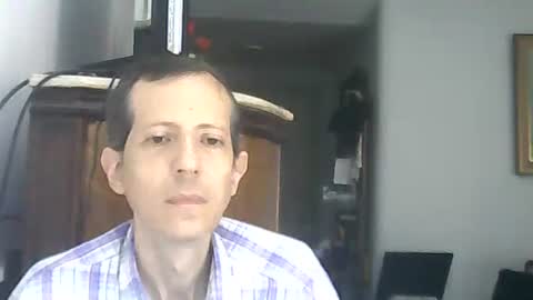 Luciano online show from 04-19-26, 05:56