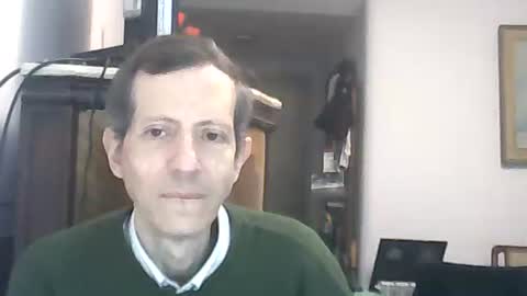Snapshot of lucianoaxel chatting on 05-03-26, 01:00 Luciano online show from 05-03-26, 01:00