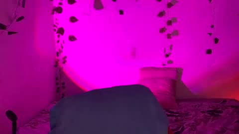 Lucy or Lucian 3 Come to my social Links3   online show from 03-18-26, 03:53