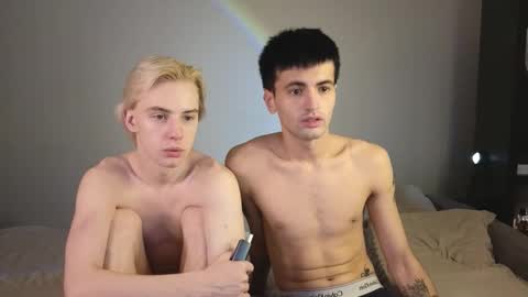 Angelok online show from 09-20-25, 01:12