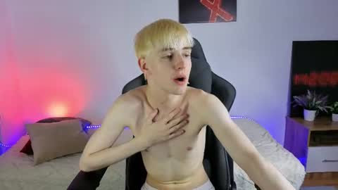 Angelok online show from 06-11-26, 10:35